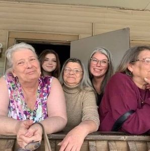 Meet your Posher, Patty  thompson